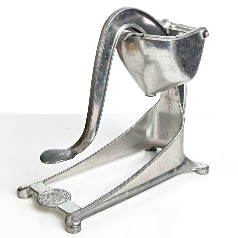 Vintage Wear Ever Aluminum Juicer Tall Stand Hand Press Citrus Squeezer ALCOA